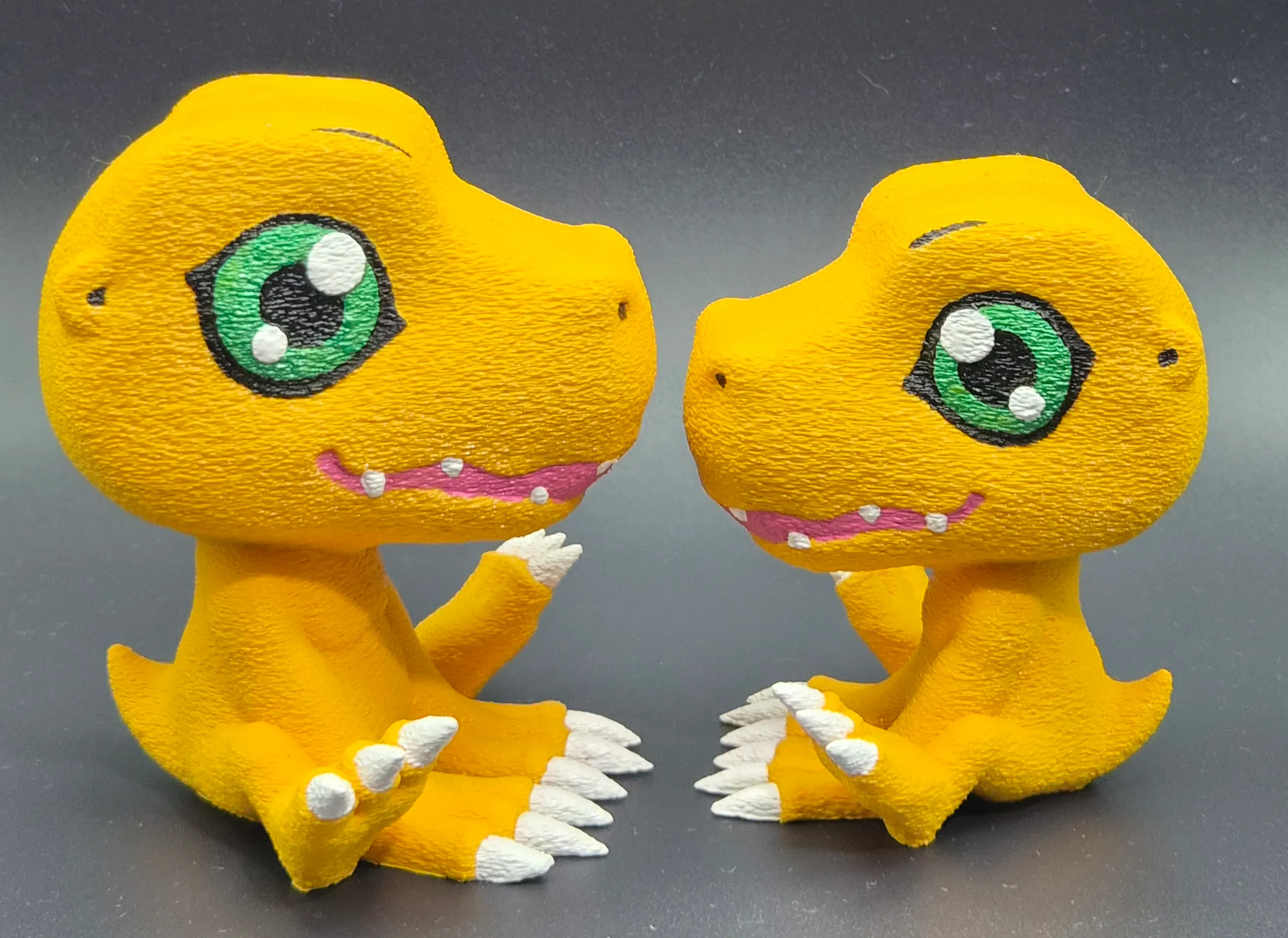 Agumon - Derecha