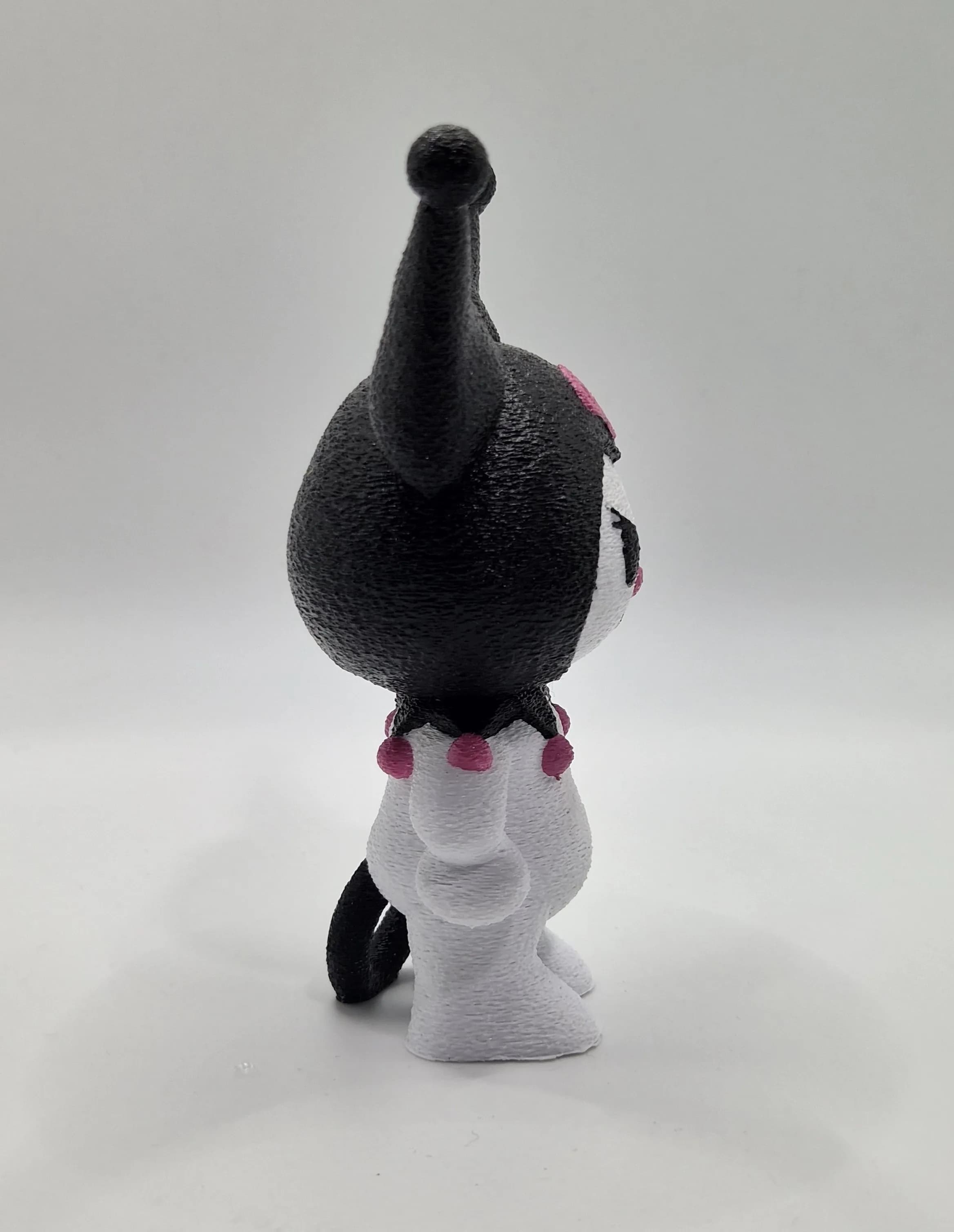 Kuromi - Atras