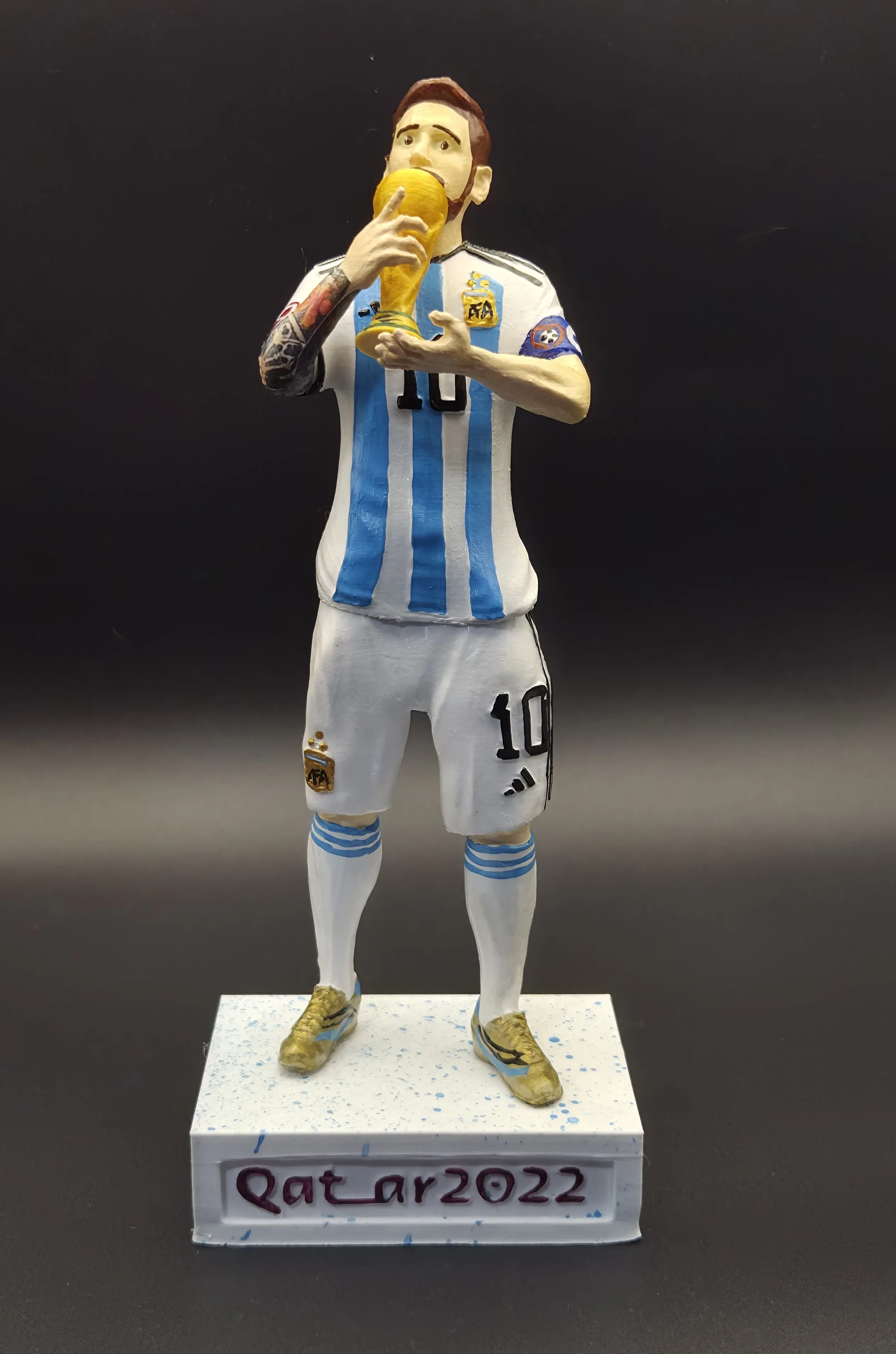 Messi con copa - Frente