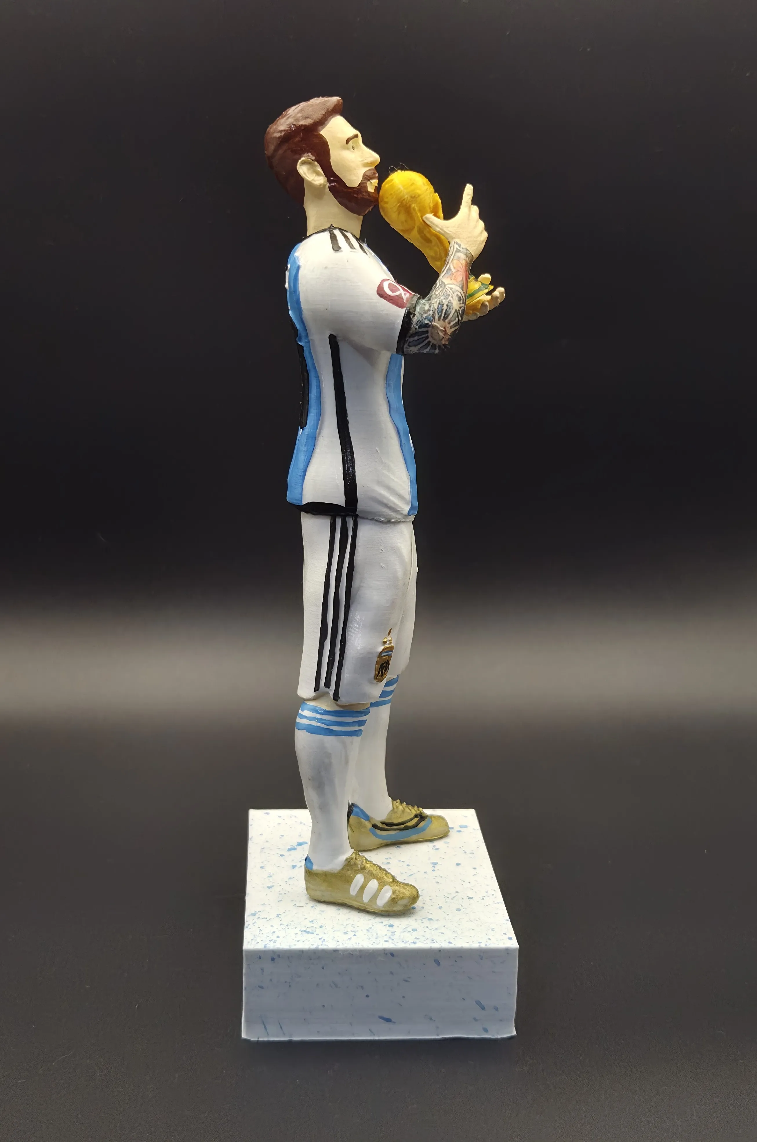 Messi con copa - Atras