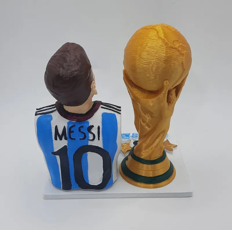 Messi Busto - Atras